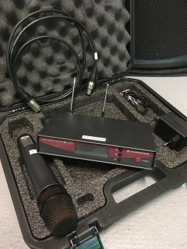 Micro hf main Ew100 sennheiser